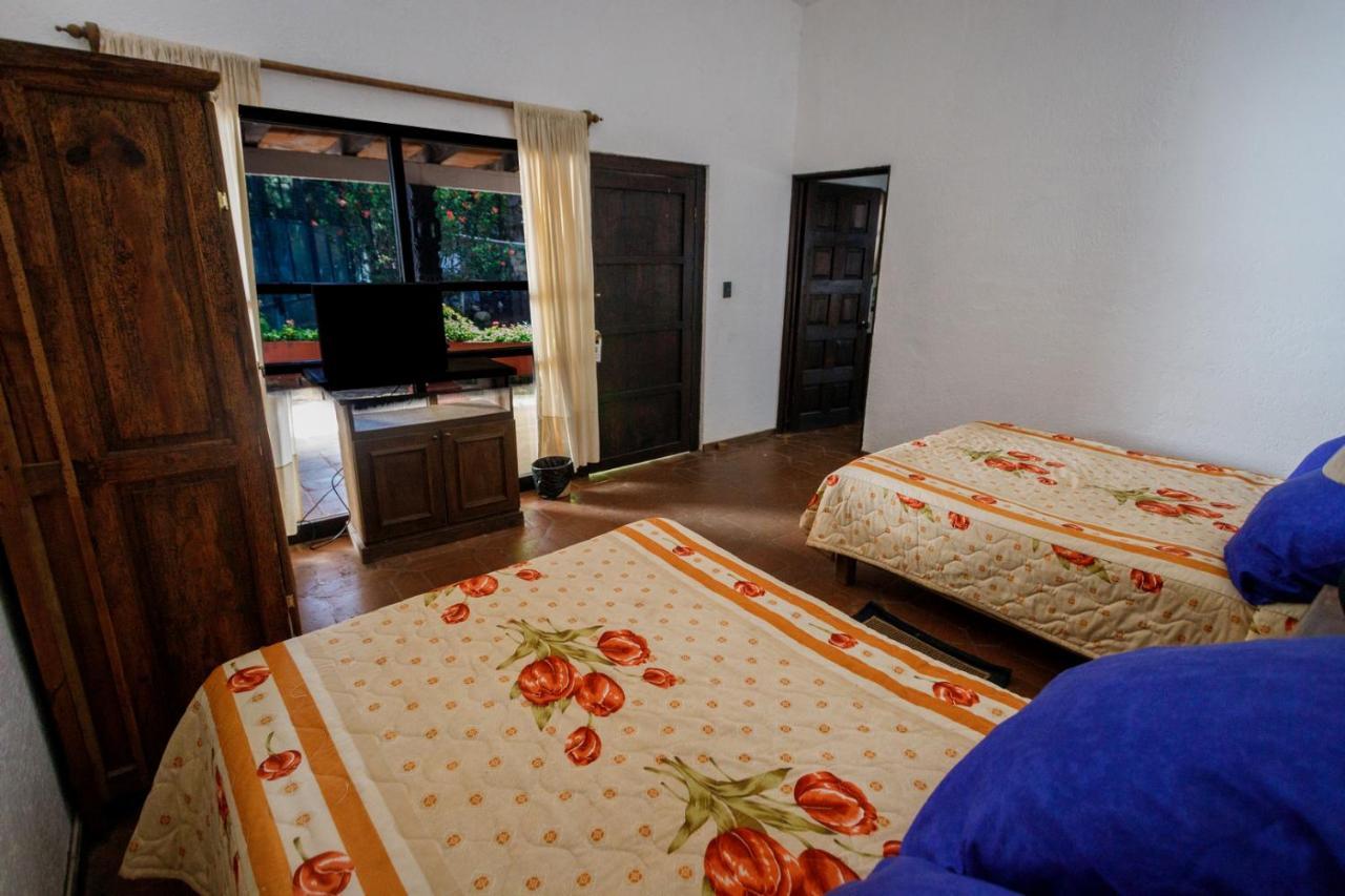 Lago Sol Hotel & Suites Tzintzuntzán Eksteriør billede