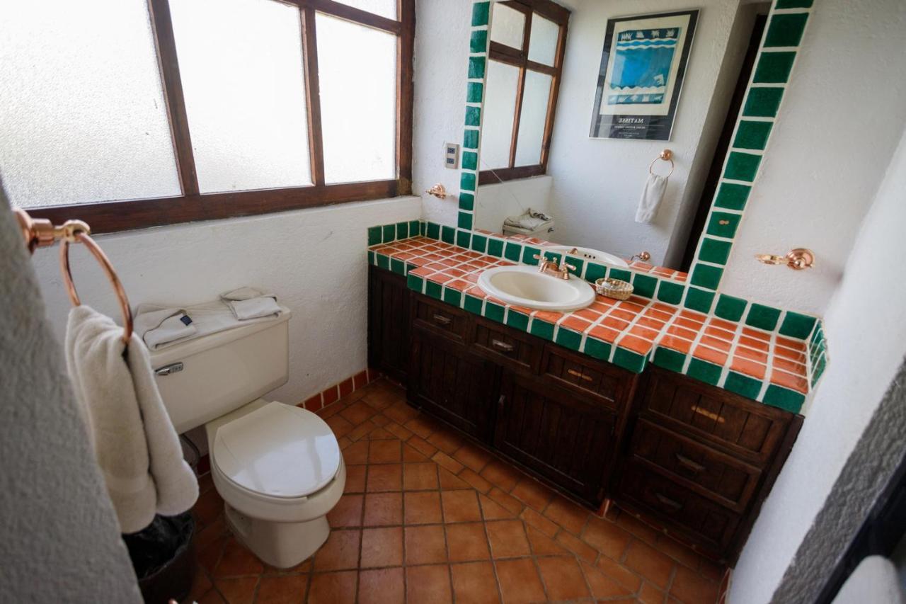 Lago Sol Hotel & Suites Tzintzuntzán Eksteriør billede